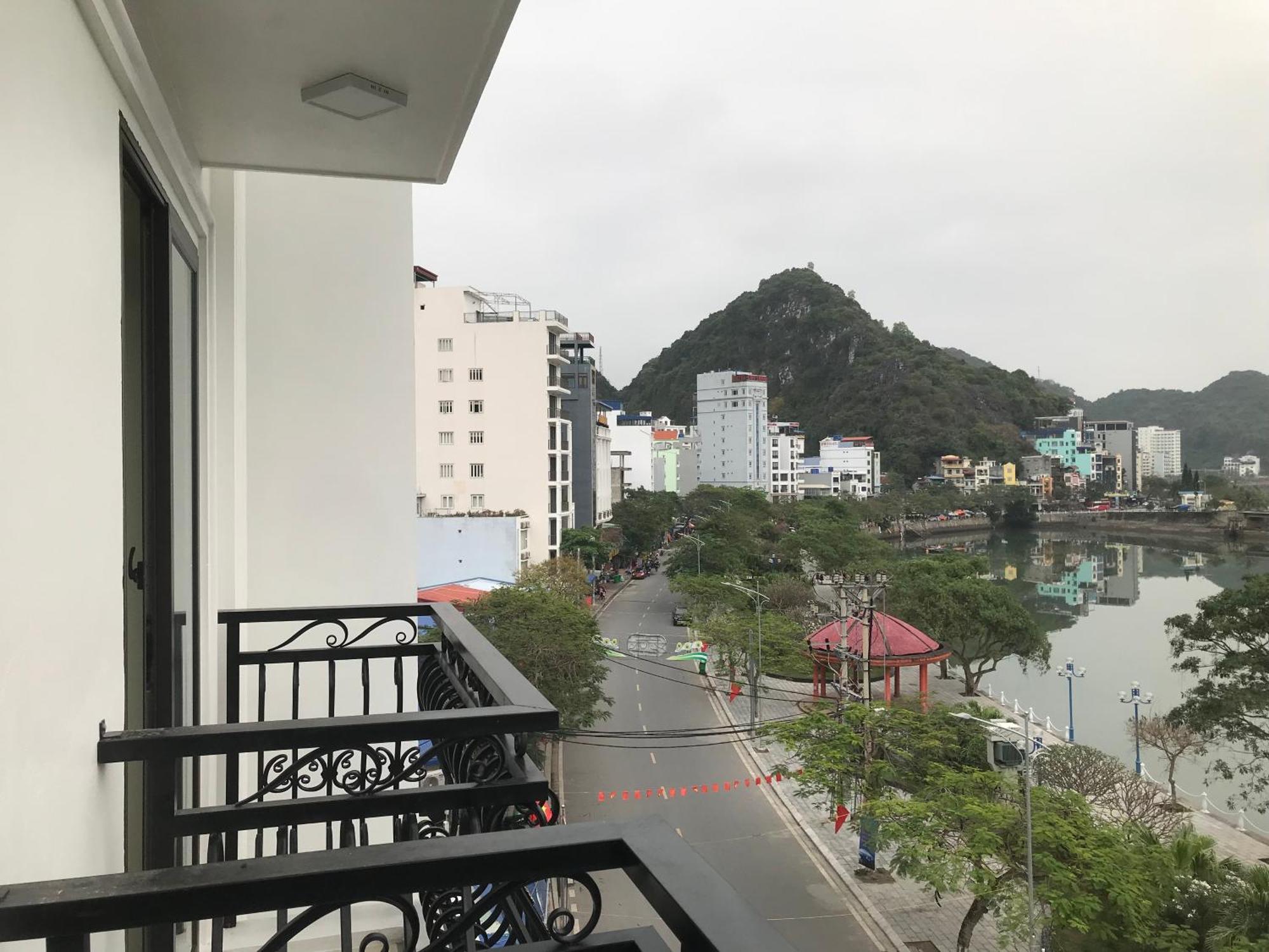 Sea Balcony Hotel Dong Khe Sau Екстериор снимка
